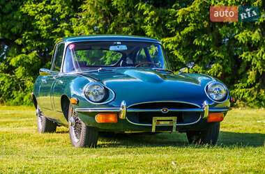 Купе Jaguar E-Type 1969 в Києві