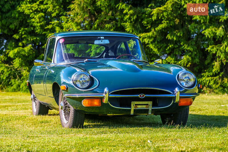 Купе Jaguar E-Type 1969 в 