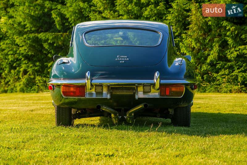 Купе Jaguar E-Type 1969 в Киеве фото 16 Купе Jaguar E-Type 1969 в Киеве