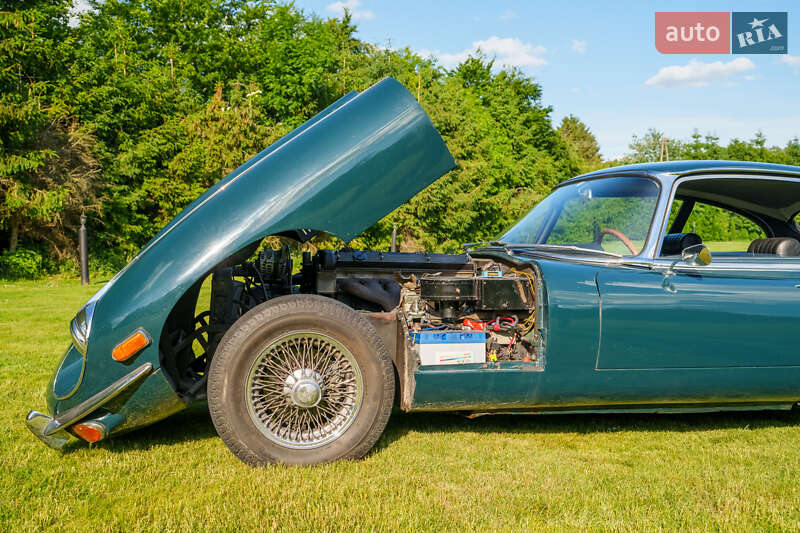 Купе Jaguar E-Type 1969 в Киеве фото 19 Купе Jaguar E-Type 1969 в Киеве