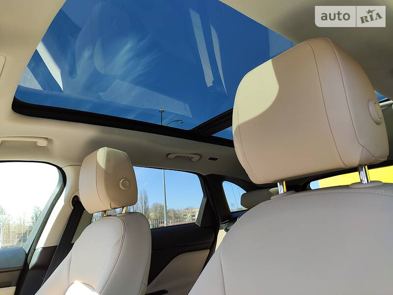 Позашляховик / Кросовер Jaguar F-Pace 2017 в Кропивницькому фото 34 Позашляховик / Кросовер Jaguar F-Pace 2017 в Кропивницькому