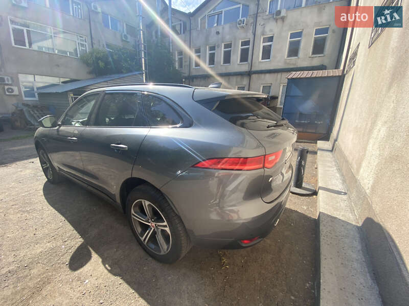 Внедорожник / Кроссовер Jaguar F-Pace 2017 в Одессе фото 14 Внедорожник / Кроссовер Jaguar F-Pace 2017 в Одессе