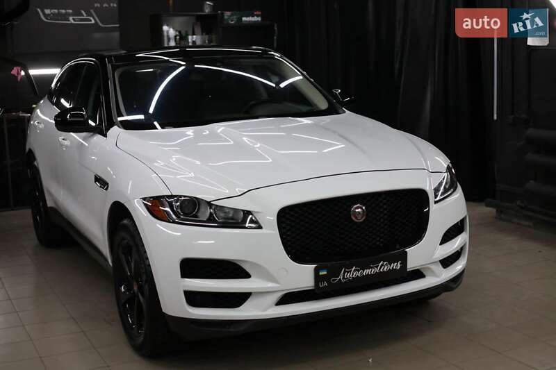 Jaguar F-Pace 2017