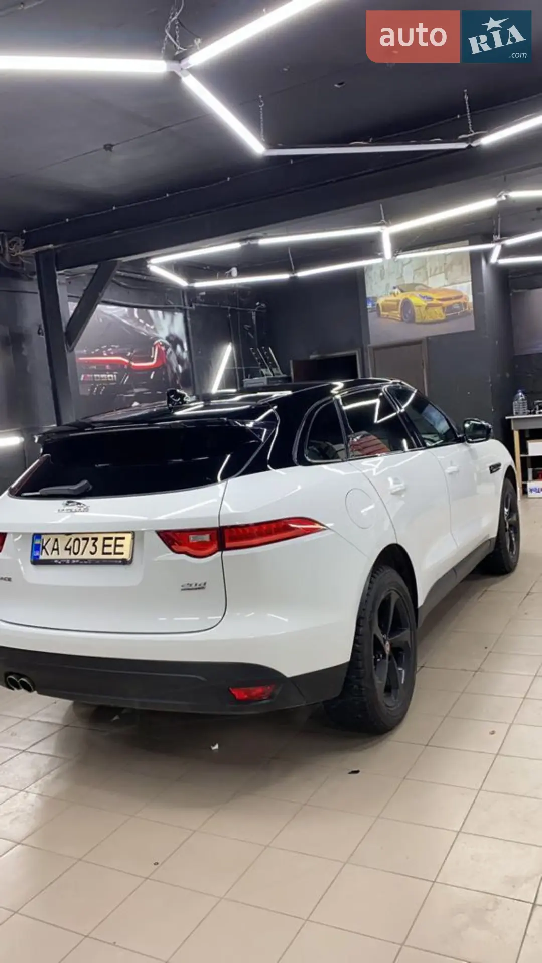 2017 Jaguar F-Pace - мініатюра 9