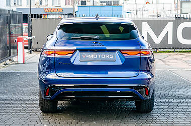 Внедорожник / Кроссовер Jaguar F-Pace 2021 в 
