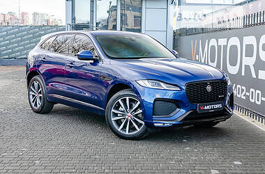 Внедорожник / Кроссовер Jaguar F-Pace 2021 в 