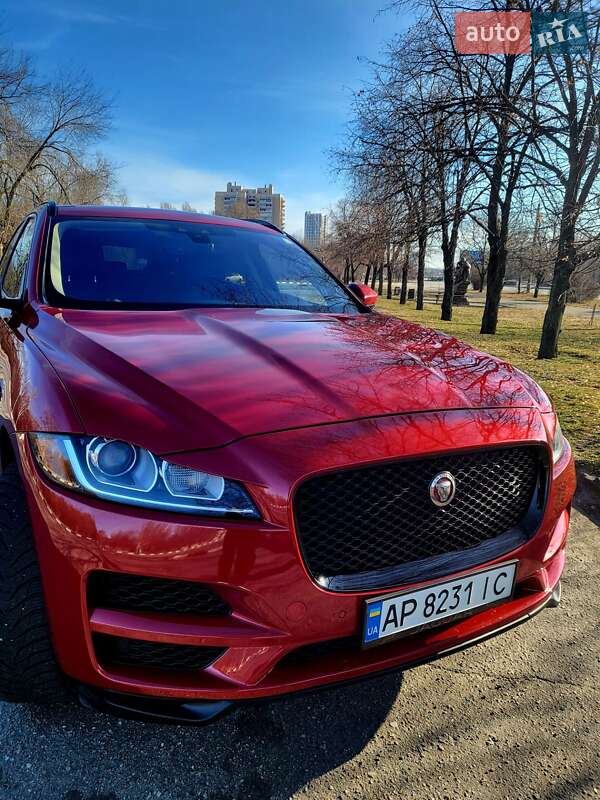Позашляховик / Кросовер Jaguar F-Pace 2018 в 