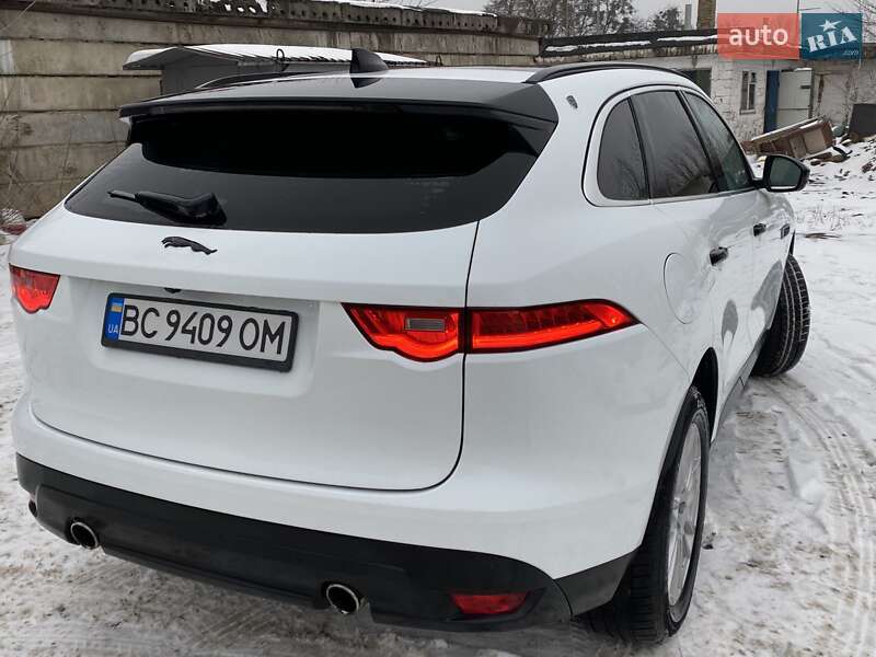 Внедорожник / Кроссовер Jaguar F-Pace 2016 в Киеве