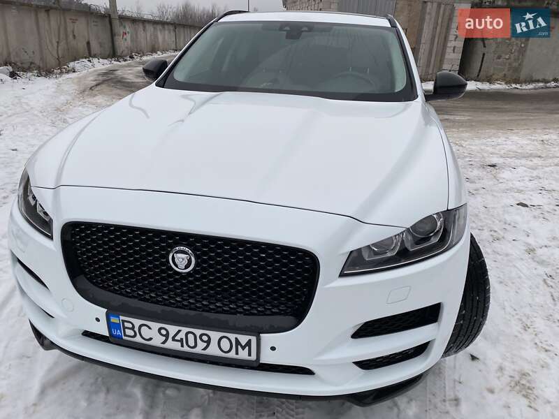 Внедорожник / Кроссовер Jaguar F-Pace 2016 в Киеве