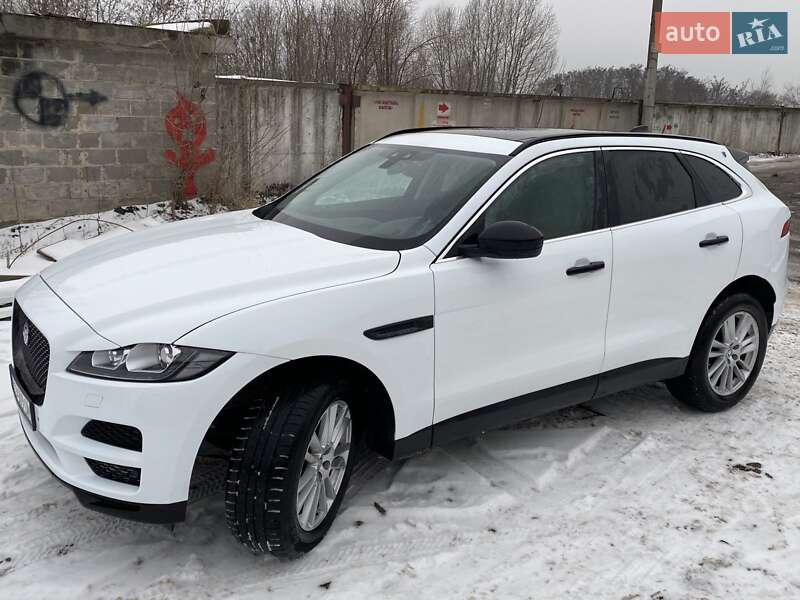 Внедорожник / Кроссовер Jaguar F-Pace 2016 в Киеве