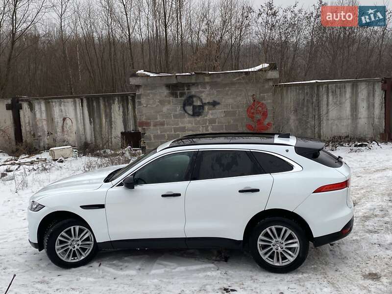 Внедорожник / Кроссовер Jaguar F-Pace 2016 в Киеве