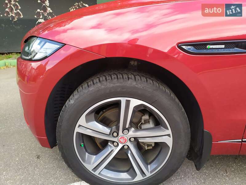 Внедорожник / Кроссовер Jaguar F-Pace 2016 в Одессе
