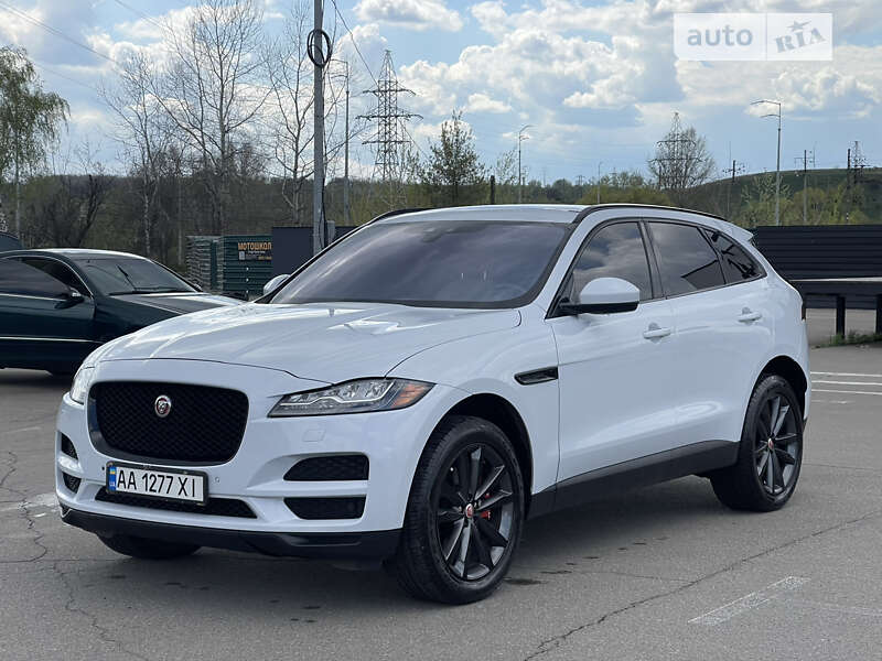 Позашляховик / Кросовер Jaguar F-Pace 2016 в Києві