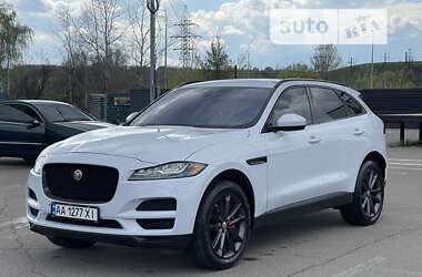 Внедорожник / Кроссовер Jaguar F-Pace 2016 в 