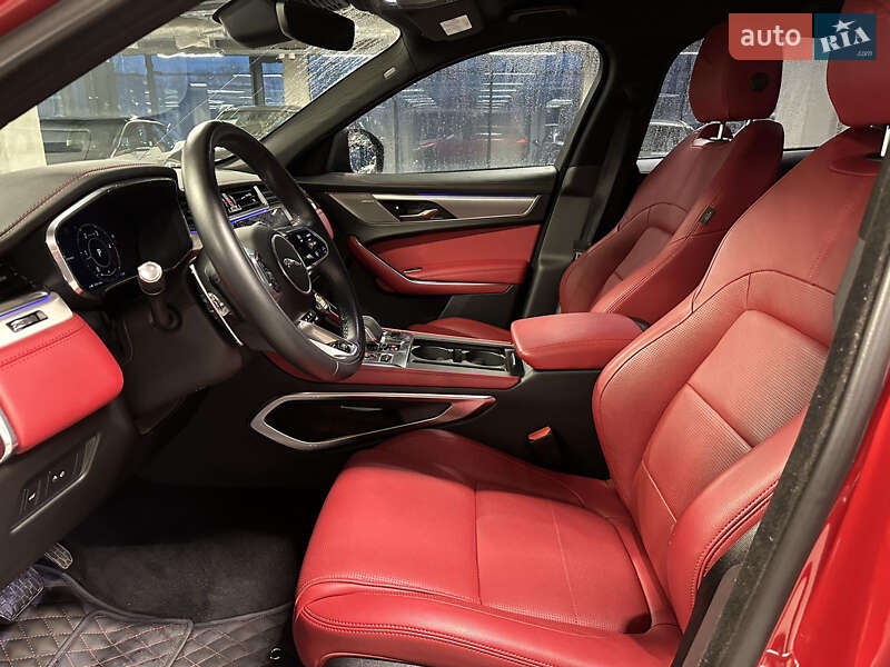 Позашляховик / Кросовер Jaguar F-Pace 2021 в Києві