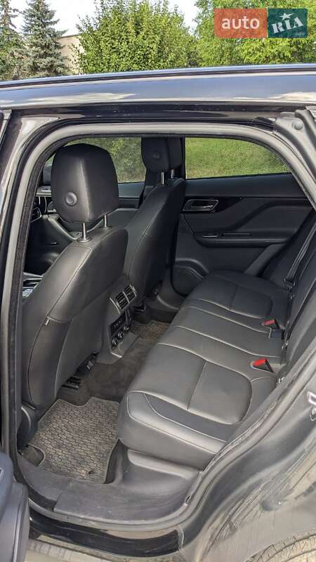 Позашляховик / Кросовер Jaguar F-Pace 2017 в Черкасах фото 8 Позашляховик / Кросовер Jaguar F-Pace 2017 в Черкасах