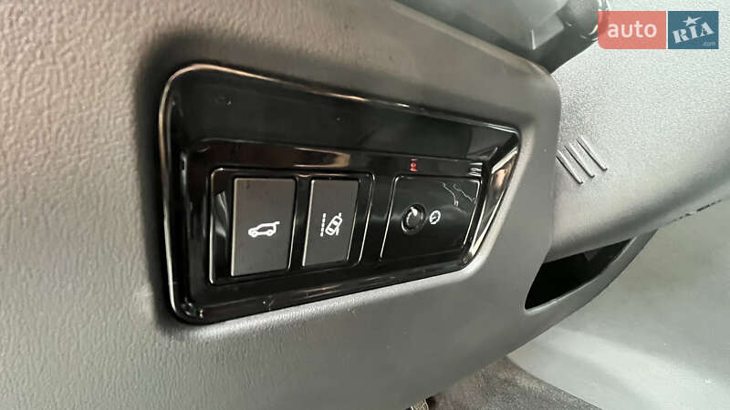 Внедорожник / Кроссовер Jaguar F-Pace 2018 в Черновцах