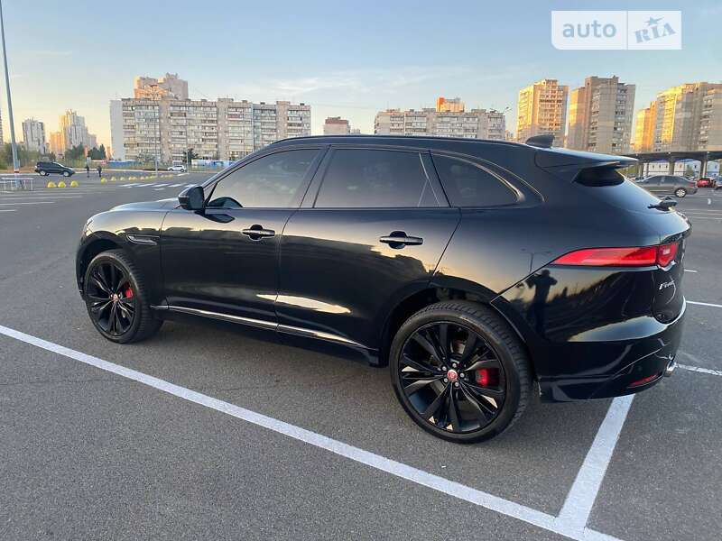 Внедорожник / Кроссовер Jaguar F-Pace 2016 в Харькове