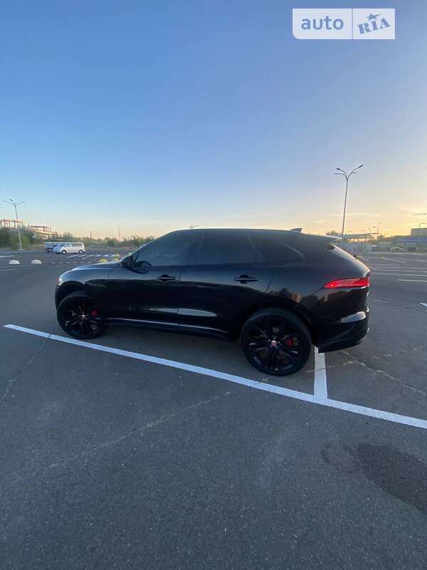 Внедорожник / Кроссовер Jaguar F-Pace 2016 в Харькове