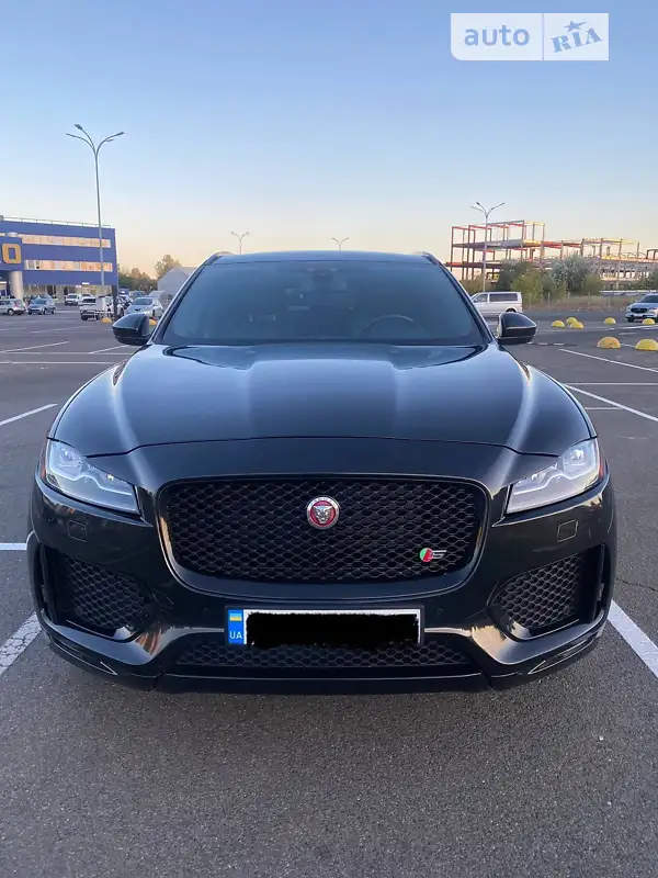 Jaguar F-Pace