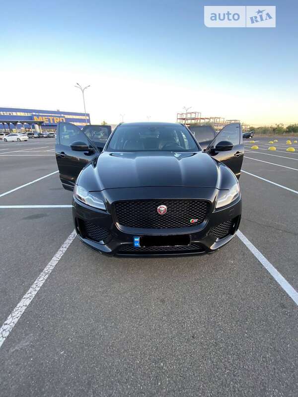 Внедорожник / Кроссовер Jaguar F-Pace 2016 в Харькове