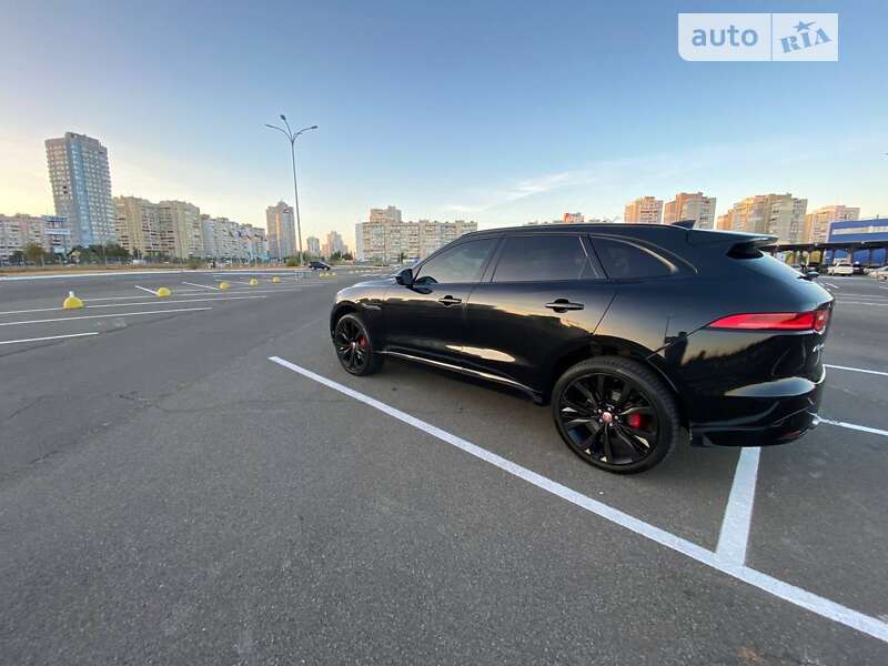 Внедорожник / Кроссовер Jaguar F-Pace 2016 в Харькове