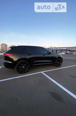 Внедорожник / Кроссовер Jaguar F-Pace 2016 в Харькове