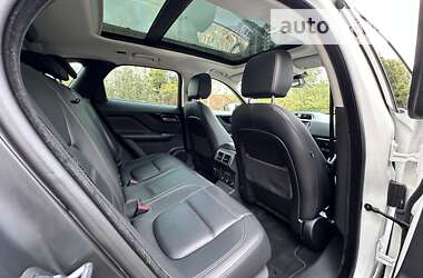 Внедорожник / Кроссовер Jaguar F-Pace 2019 в 