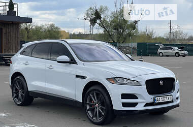 Внедорожник / Кроссовер Jaguar F-Pace 2016 в Киеве