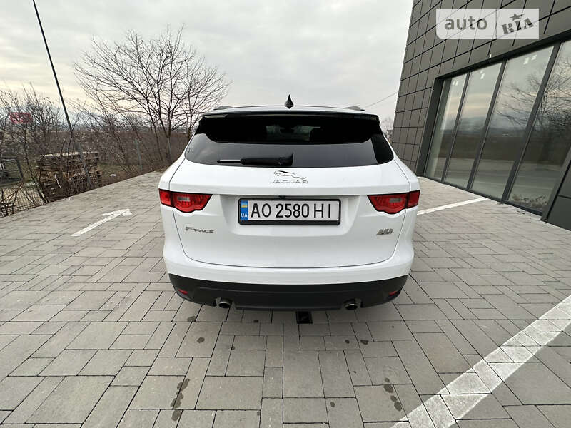 Позашляховик / Кросовер Jaguar F-Pace 2018 в Тячеві