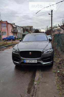 Позашляховик / Кросовер Jaguar F-Pace 2017 в Києві