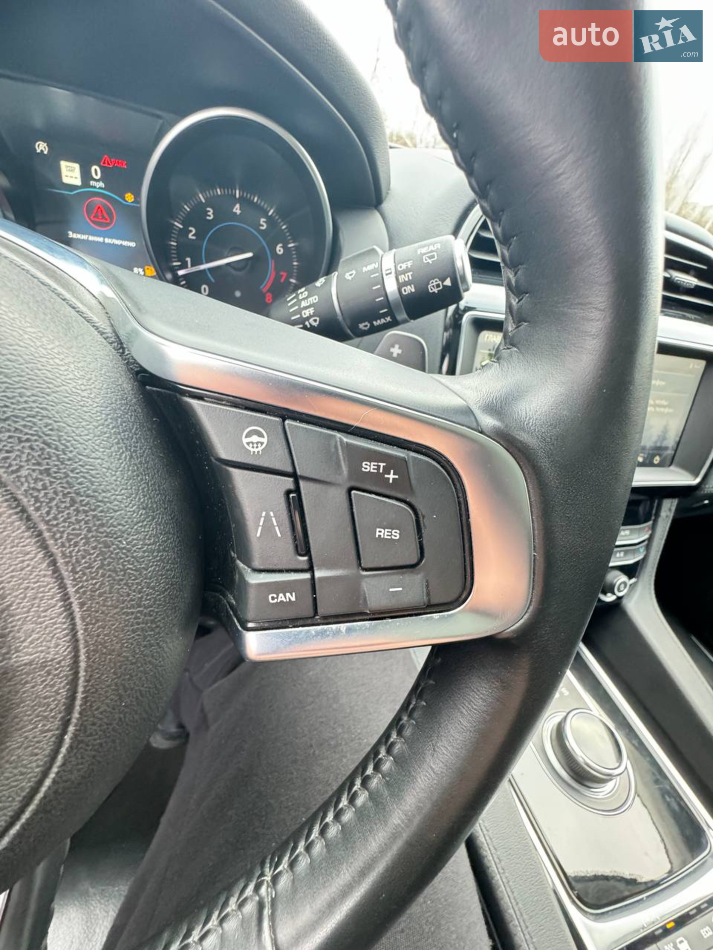 2019 Jaguar F-Pace - мініатюра 13