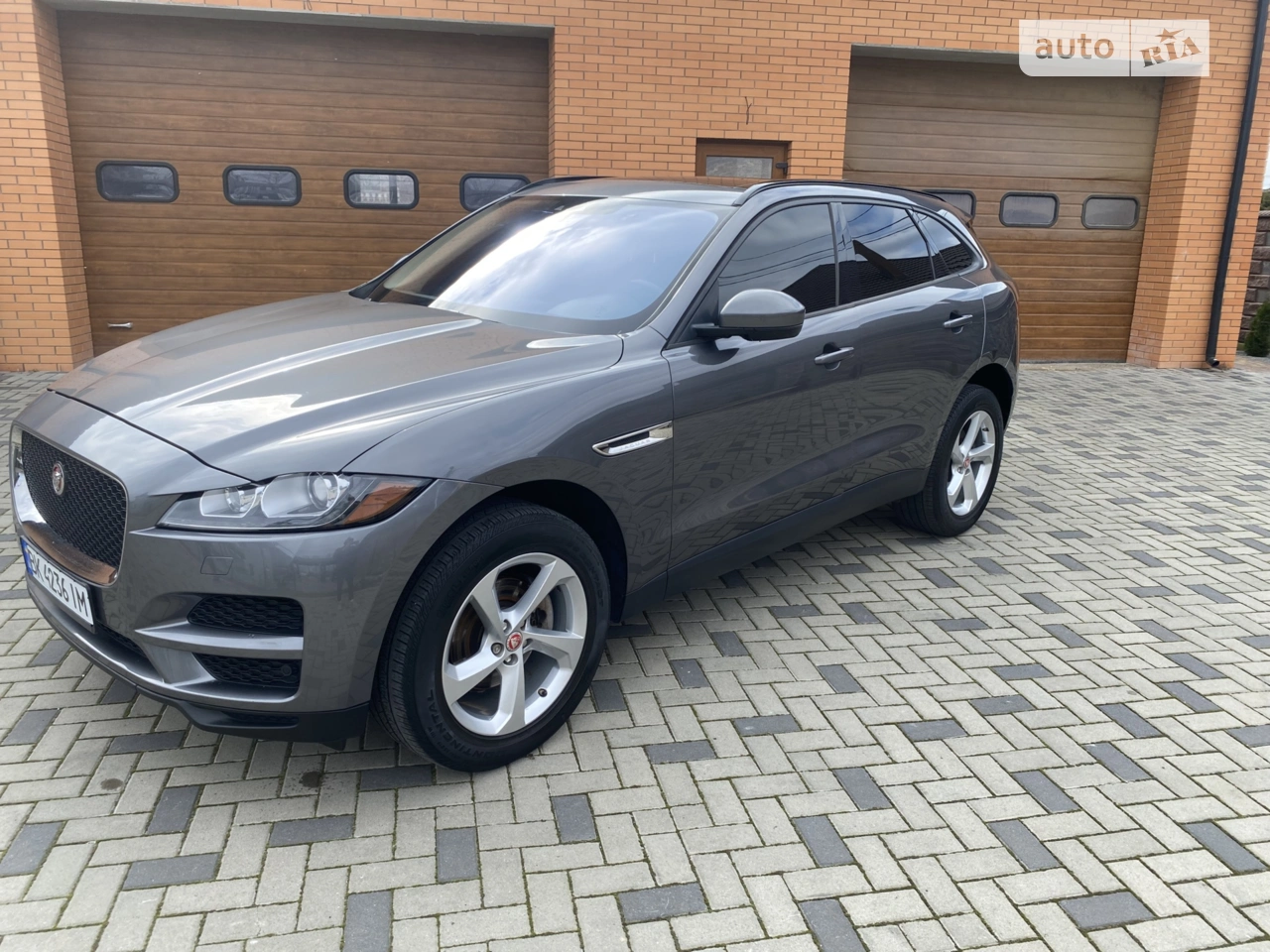 2018 Jaguar F-Pace - мініатюра 12