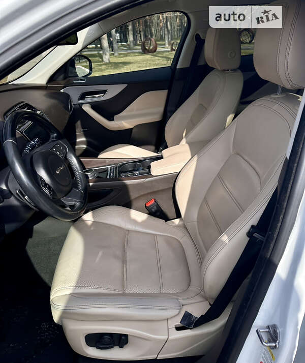 Позашляховик / Кросовер Jaguar F-Pace 2016 в Києві фото 7 Позашляховик / Кросовер Jaguar F-Pace 2016 в Києві
