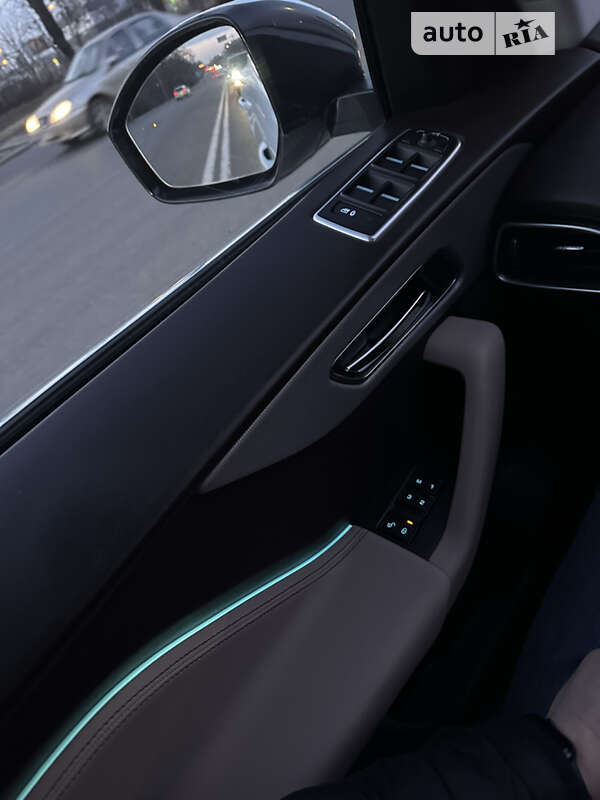 Позашляховик / Кросовер Jaguar F-Pace 2016 в Києві фото 19 Позашляховик / Кросовер Jaguar F-Pace 2016 в Києві