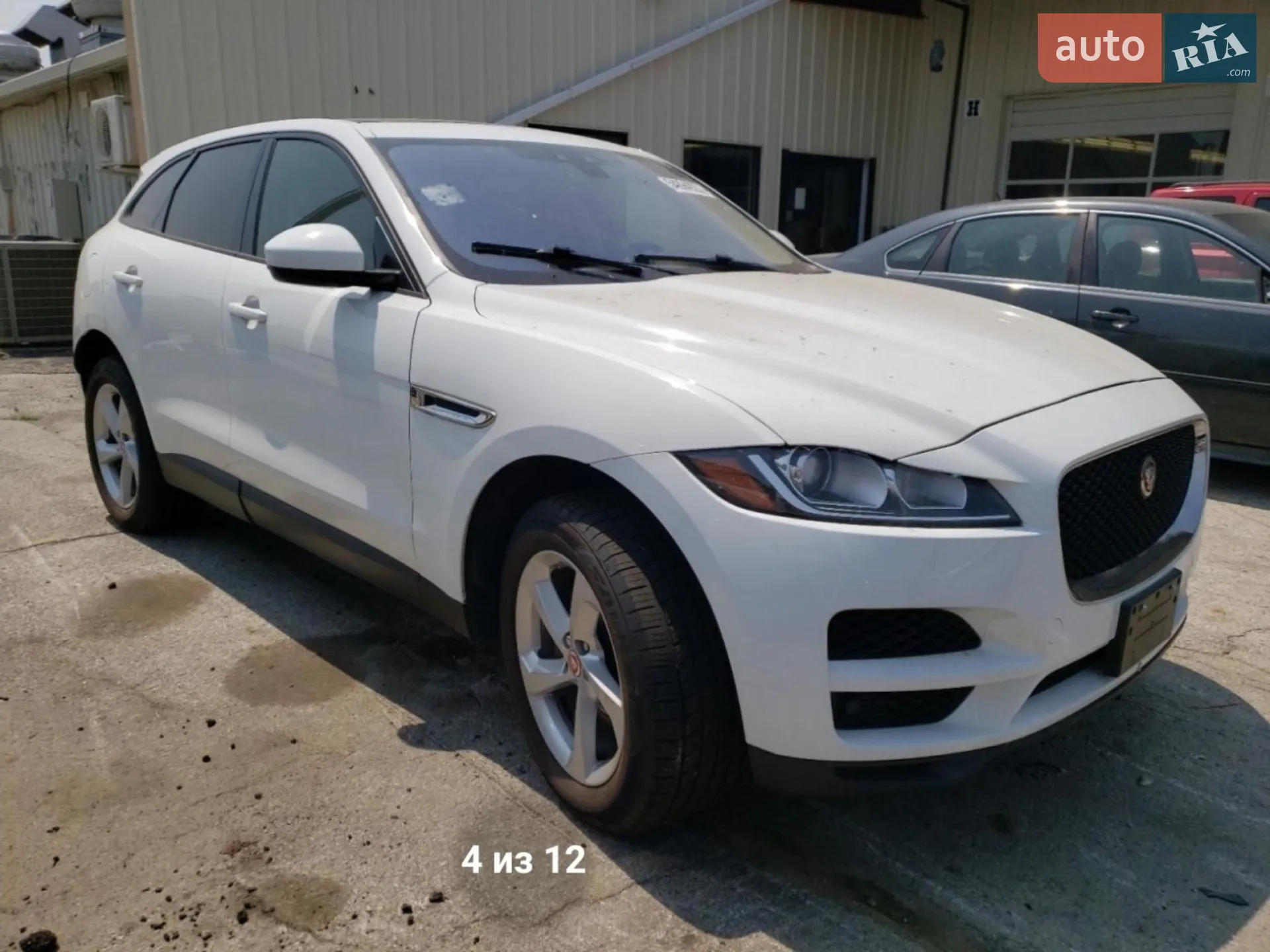 2016 Jaguar F-Pace - мініатюра 2