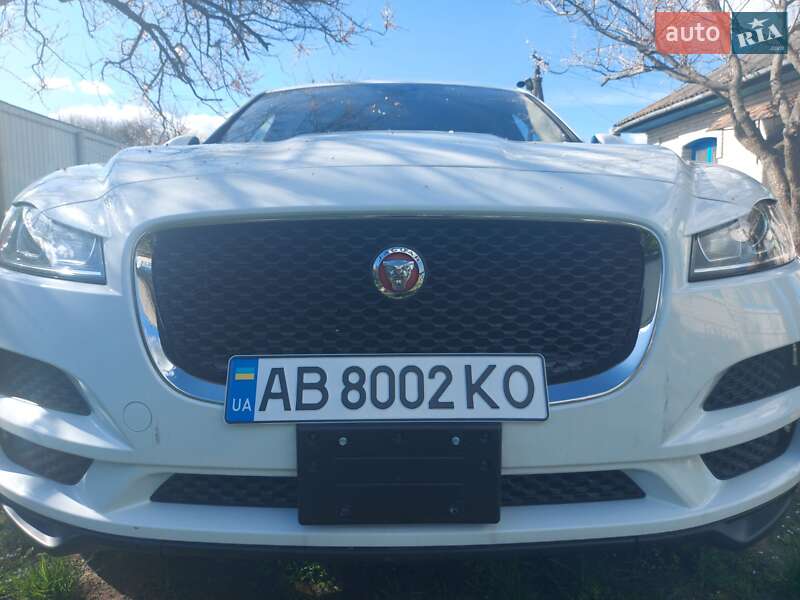 Позашляховик / Кросовер Jaguar F-Pace 2016 в Вінниці