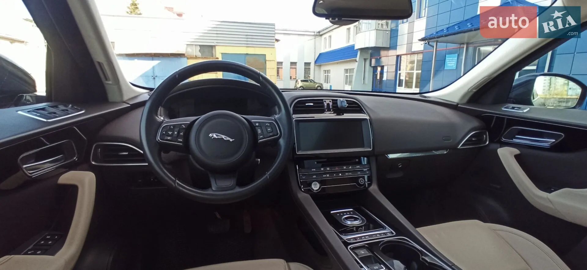 2016 Jaguar F-Pace - мініатюра 19