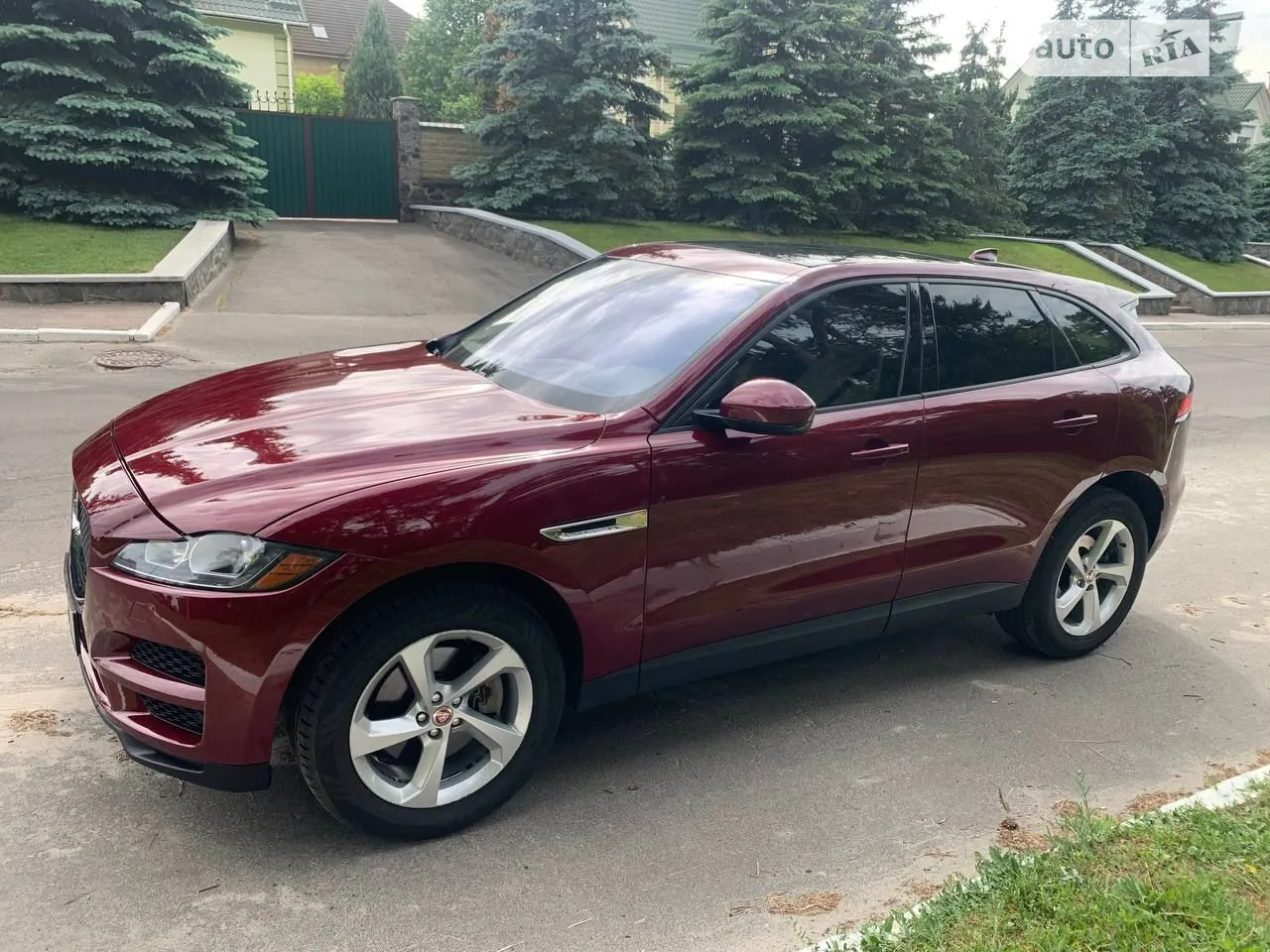 2018 Jaguar F-Pace - мініатюра 36