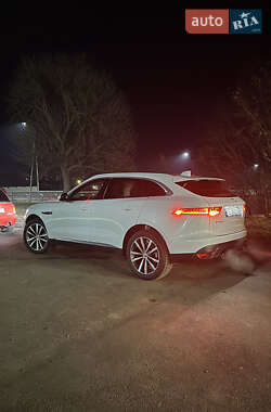 Позашляховик / Кросовер Jaguar F-Pace 2018 в 