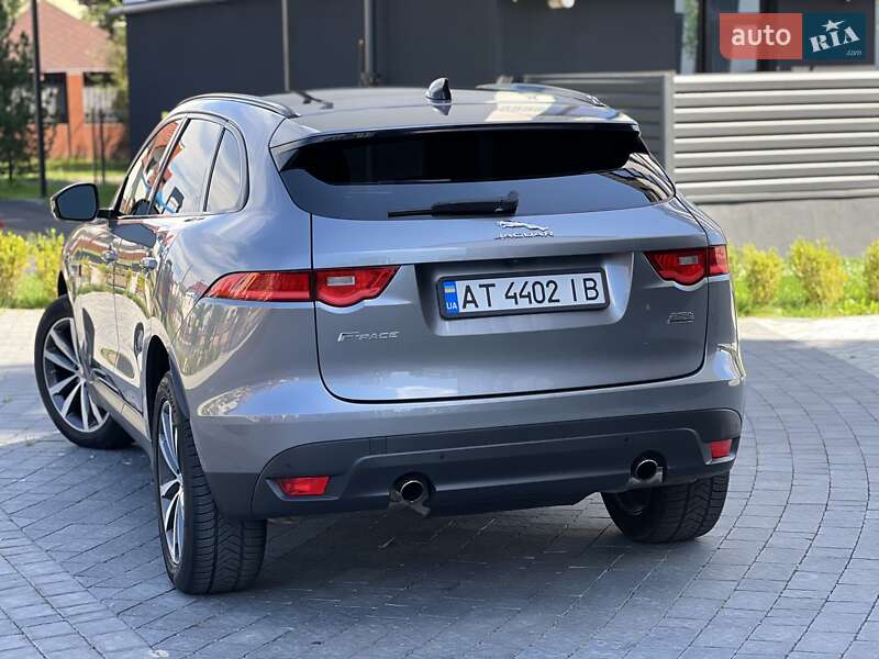 Внедорожник / Кроссовер Jaguar F-Pace 2020 в Ивано-Франковске