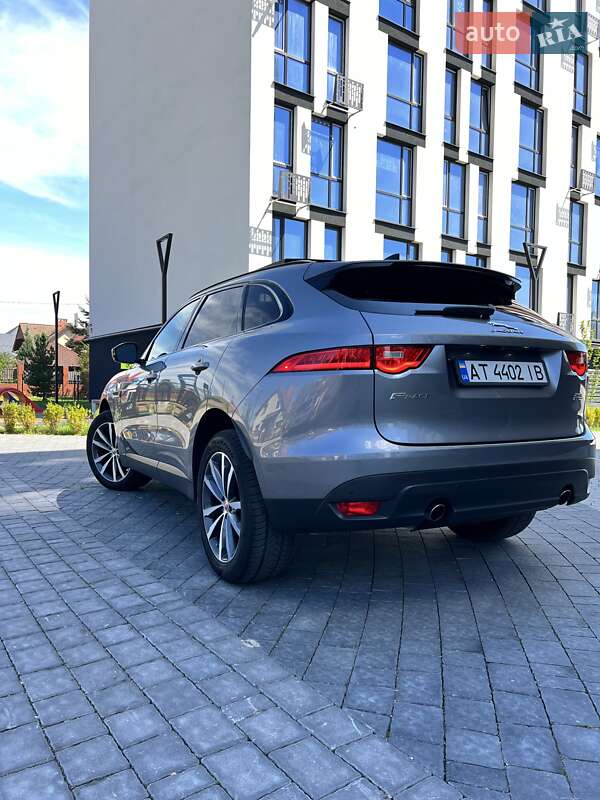 Внедорожник / Кроссовер Jaguar F-Pace 2020 в Ивано-Франковске