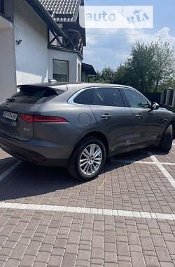 Внедорожник / Кроссовер Jaguar F-Pace 2016 в 