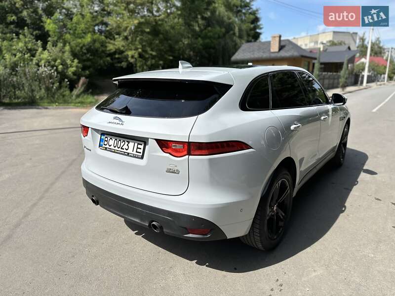 Позашляховик / Кросовер Jaguar F-Pace 2016 в Львові