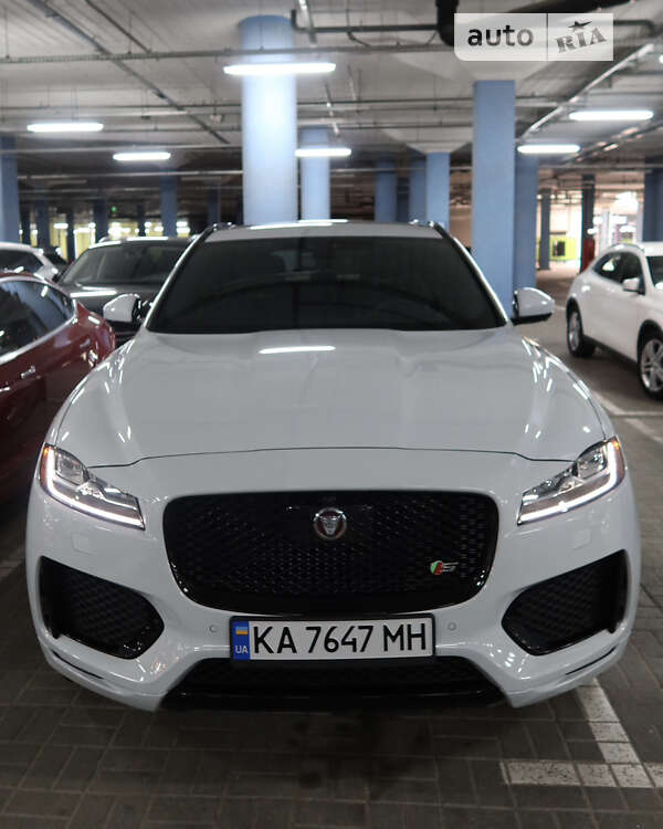 Jaguar F-Pace 2020