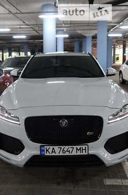 Внедорожник / Кроссовер Jaguar F-Pace 2020 в 