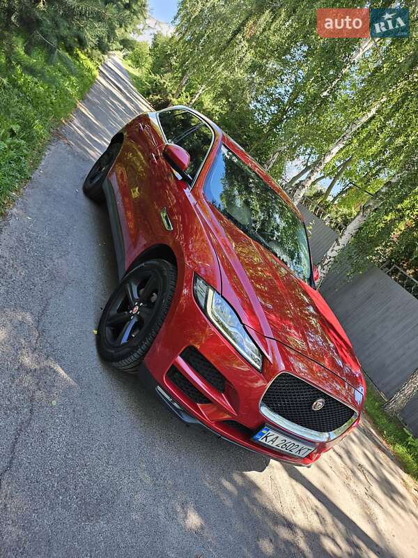 Позашляховик / Кросовер Jaguar F-Pace 2018 в Києві