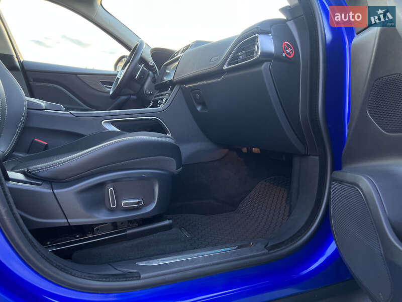 Внедорожник / Кроссовер Jaguar F-Pace 2018 в Киеве фото 15 Внедорожник / Кроссовер Jaguar F-Pace 2018 в Киеве