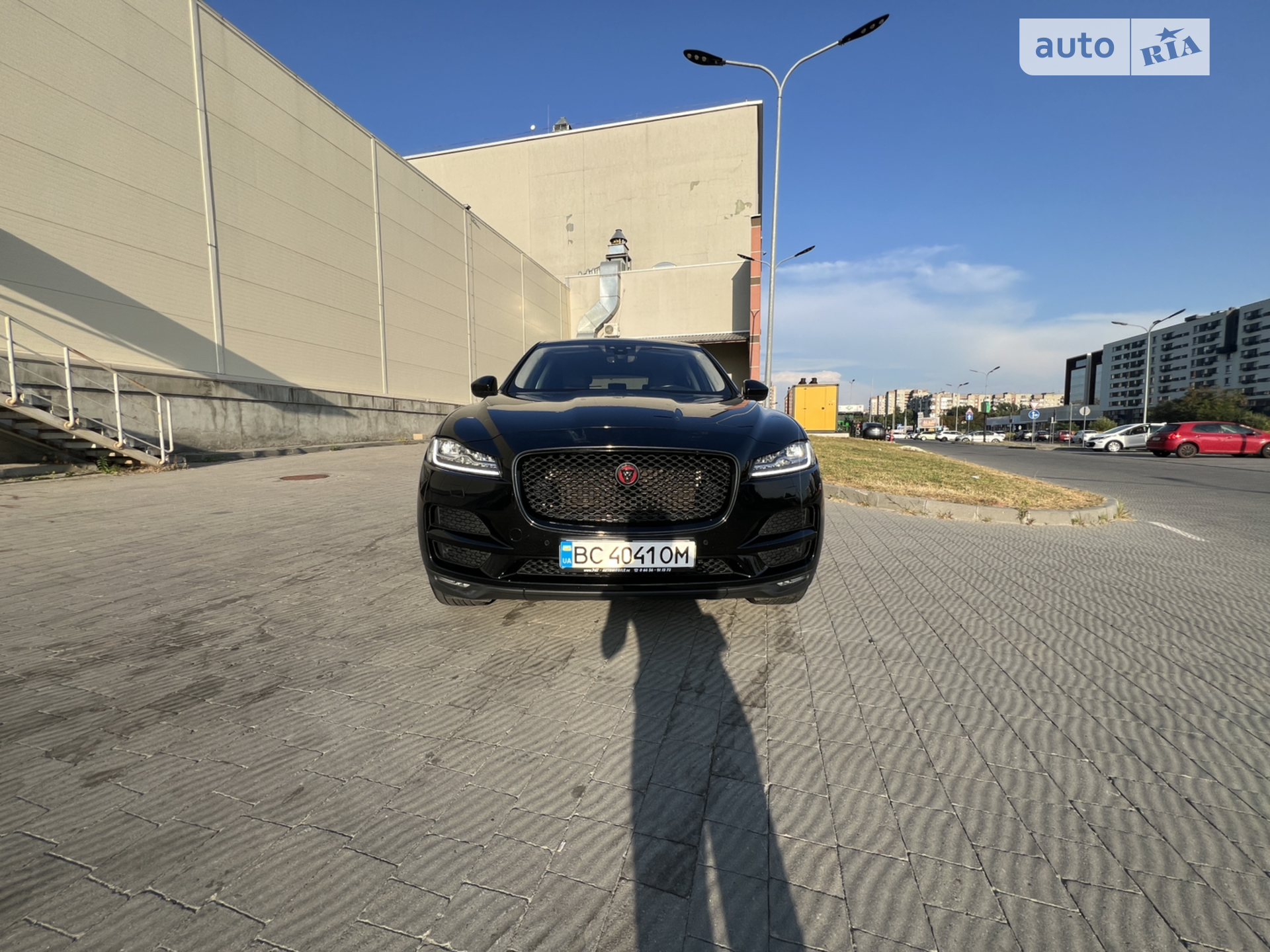 2018 Jaguar F-Pace - мініатюра 2