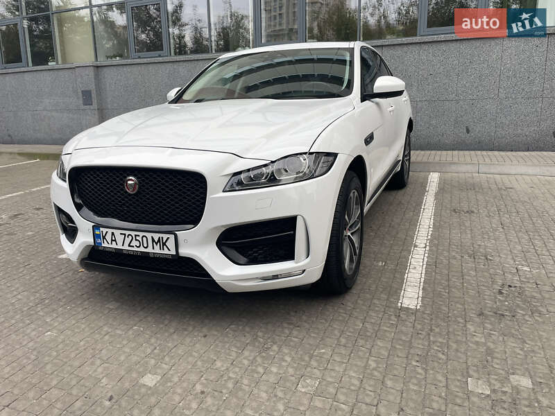 Внедорожник / Кроссовер Jaguar F-Pace 2016 в Киеве